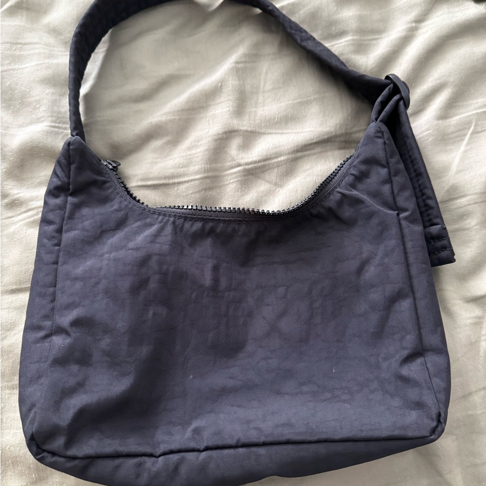BAGGU Mini Nylon Shoulder Bag - Picture 2 of 4
